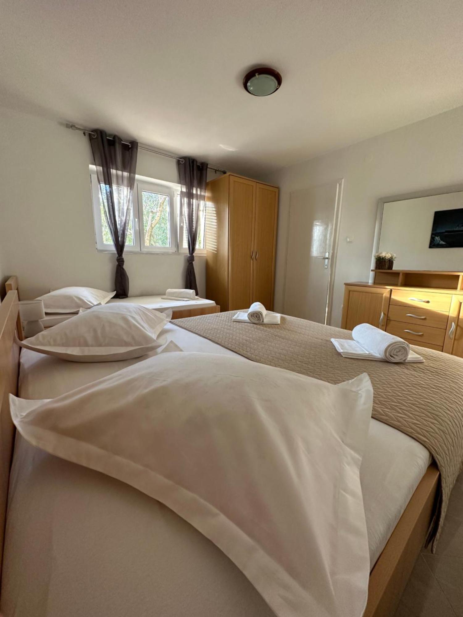 Villa Ruza 30M From The Beach Baška Voda Chambre photo
